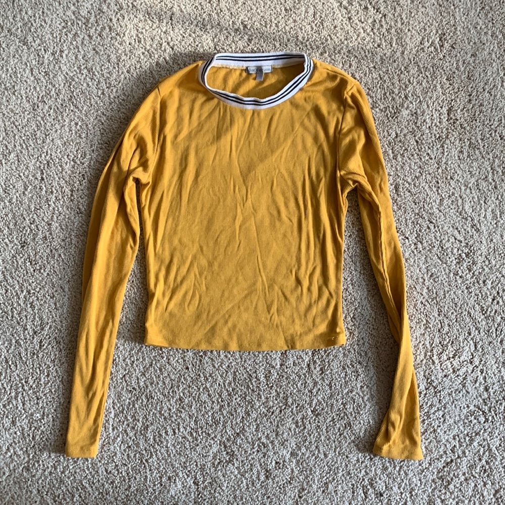 Right crop top